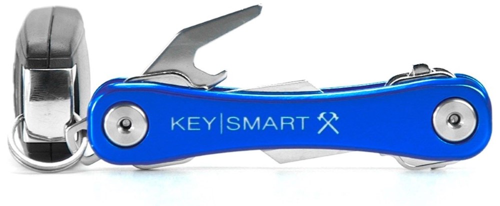 مفتاح ذكي صلب باللون الأزرق