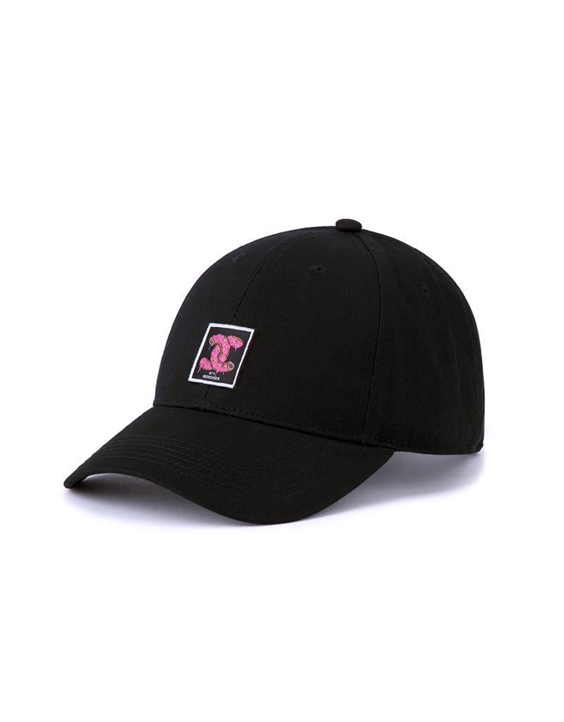 قبعة مونشل منحنية من كايلر آند سنز دبليو ال مقاس واحد أسود