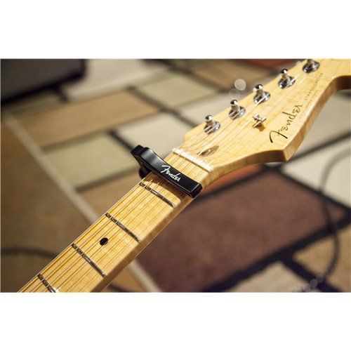 990409000 Fender Guitar Capo Black