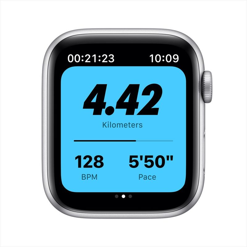 Apple Watch Nike Series 6 GPS 44mm Silver Aluminium Case with Pure Platinum/Black Nike Sport Band