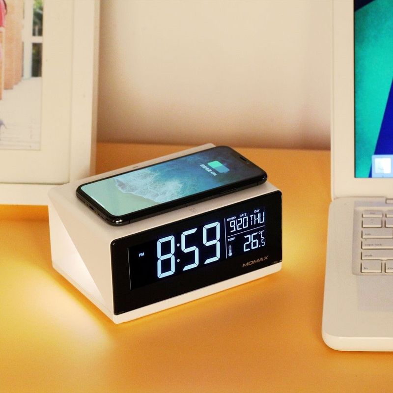 Momax Clock Digital Wireless Charge Wh