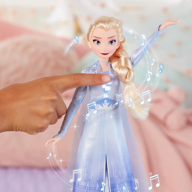 FrozenII Singing Doll Elsa