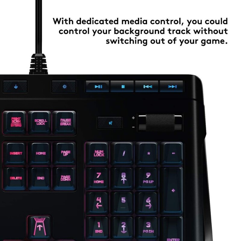 لوحة مفاتيح الألعاب الميكانيكية لوجيتك G910 أوريون سبكترم مع إضاءة خلفية متعددة الألوان