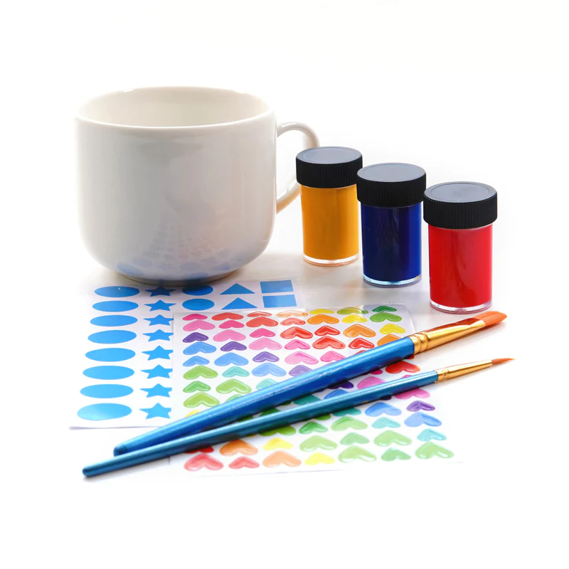 Kikkerland Decorate Your Own Cup Kit