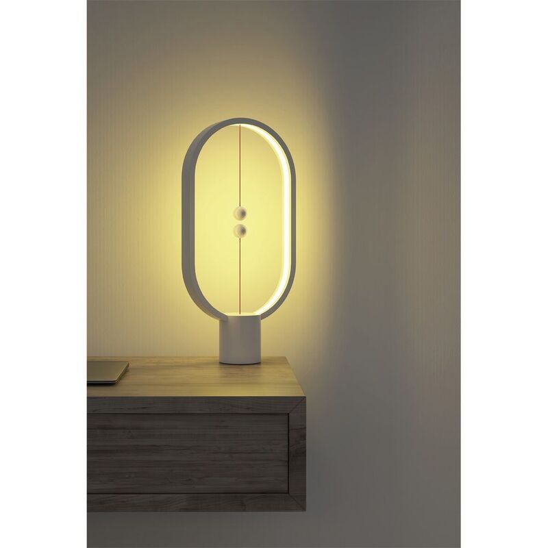 Heng Balance Lamp Ellipse USB Light Wood