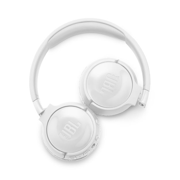 جي بي ال سماعة تيون 600 خارج الأذن العازلة للتشويش بتقنية بلوتوث باللون الأبيض