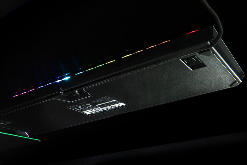 لوحة مفاتيح بلاك ويدو إكس كروما، لون أسود من ريزر
